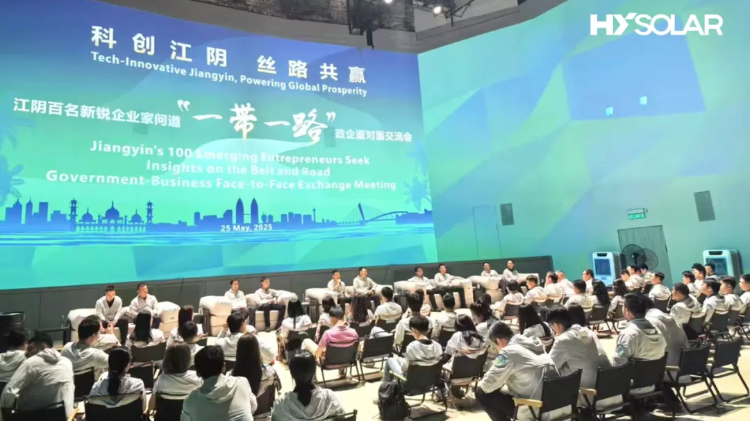 1748512402566-4bf60286893a4200bfb17d011afc2b2c